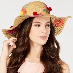 Betsey Johnson sun hat